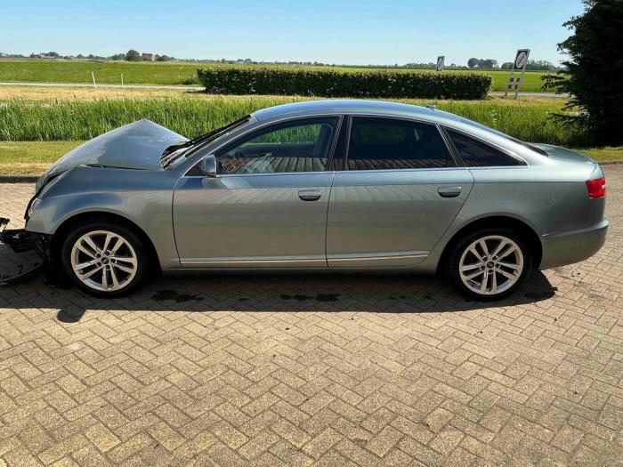 Audi A6 2.8 V6 24V FSI Sloopvoertuig (2009, Metallic, Zilvergrijs)