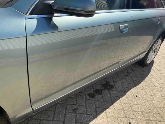 Audi A6 2.8 V6 24V FSI Sloopvoertuig (2009, Metallic, Zilvergrijs)