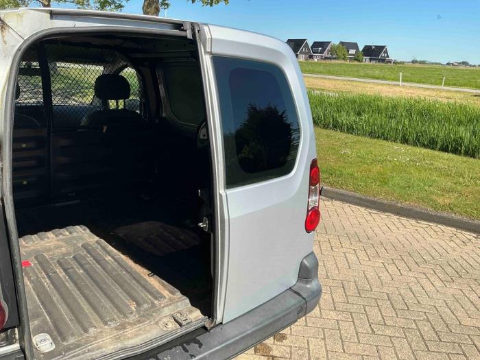 Citroen Berlingo 1.6 VTi 95 16V Sloopvoertuig (2014, Metallic, Zilvergrijs)