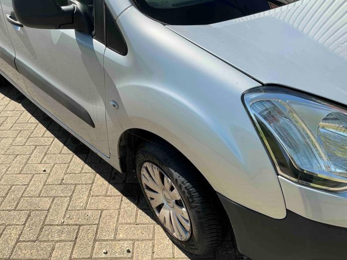 Citroen Berlingo 1.6 VTi 95 16V Sloopvoertuig (2014, Metallic, Zilvergrijs)