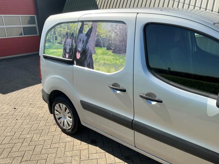 Citroen Berlingo 1.6 VTi 95 16V Sloopvoertuig (2014, Metallic, Zilvergrijs)