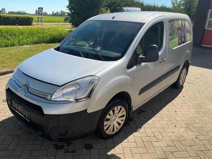 Citroen Berlingo 1.6 VTi 95 16V Sloopvoertuig (2014, Metallic, Zilvergrijs)