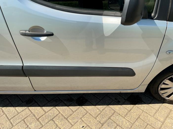 Citroen Berlingo 1.6 VTi 95 16V Sloopvoertuig (2014, Metallic, Zilvergrijs)