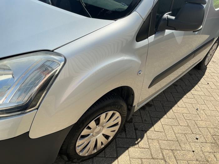 Citroen Berlingo 1.6 VTi 95 16V Sloopvoertuig (2014, Metallic, Zilvergrijs)