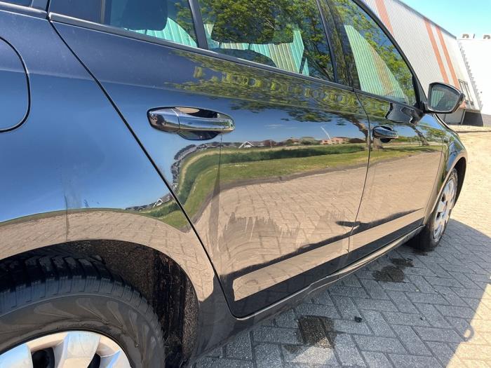 Skoda Octavia Combi 1.2 TSI 16V Sloopvoertuig (2014, Metallic, Zwart)