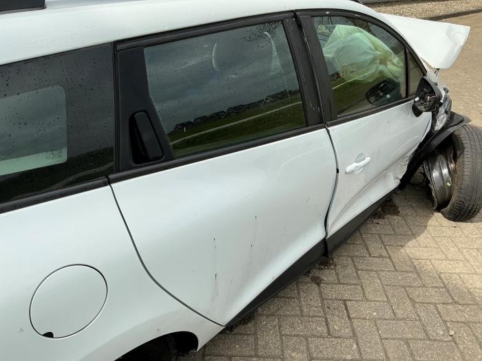 Renault Clio IV Estate/Grandtour 1.5 Energy dCi 90 FAP Sloopvoertuig (2016, Wit)