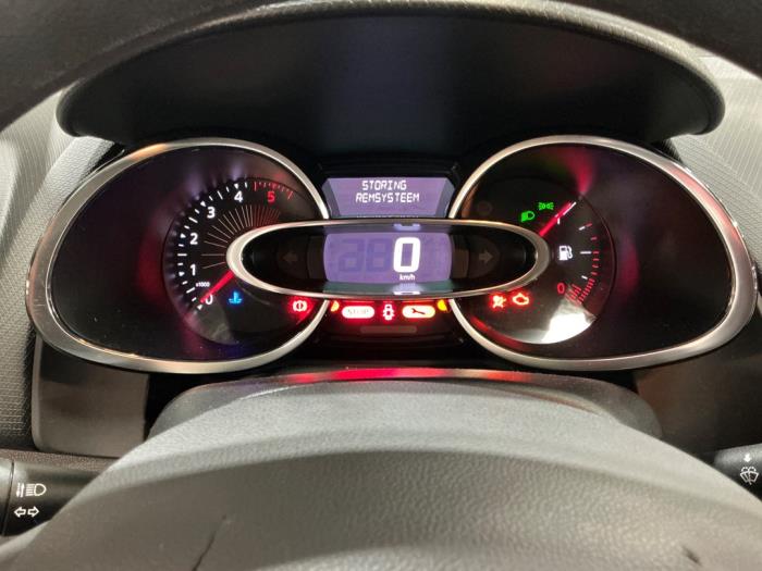 Renault Clio IV Estate/Grandtour 1.5 Energy dCi 90 FAP Sloopvoertuig (2016, Wit)