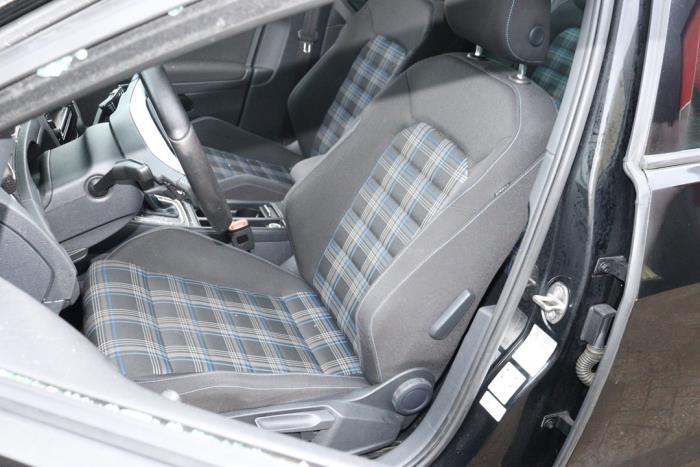 Volkswagen Golf VII 1.4 GTE 16V Sloopvoertuig (2016, Zwart)