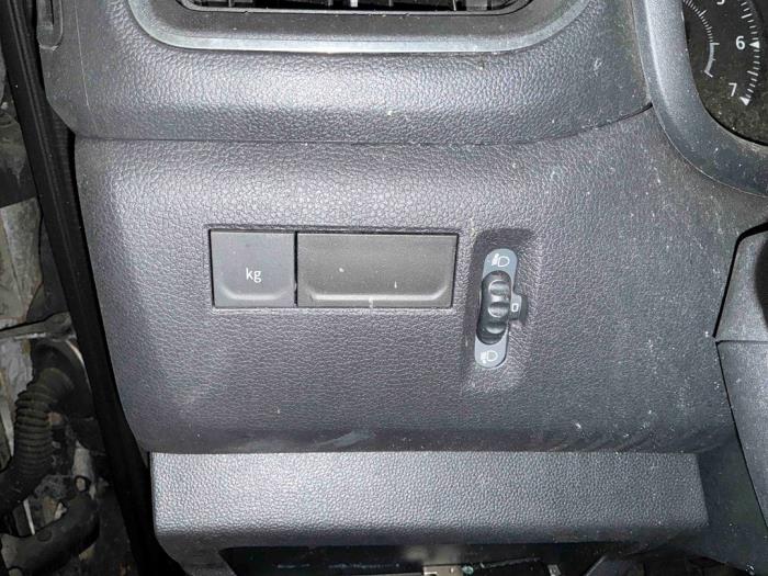 Nissan Interstar 2.3 dCi 180 16V Sloopvoertuig (2024, Wit)