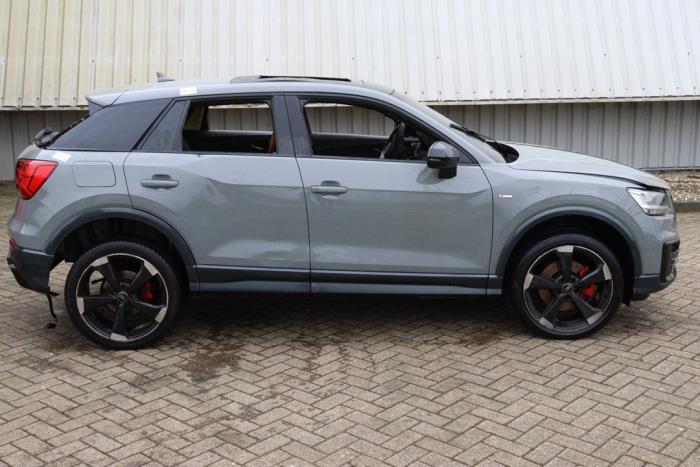 Audi Q2 2.0 TDI 16V 190 Quattro Sloopvoertuig (2017, Grijs)