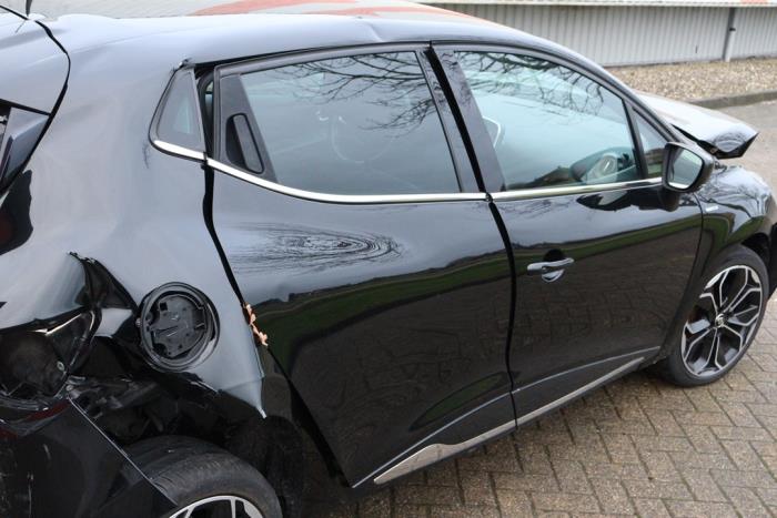 Renault Clio IV 0.9 Energy TCE 90 12V Sloopvoertuig (2019, Zwart)