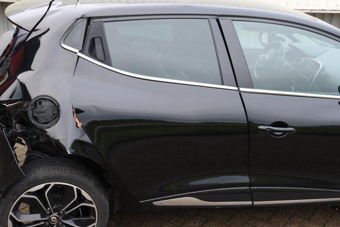 Renault Clio IV 0.9 Energy TCE 90 12V Sloopvoertuig (2019, Zwart)