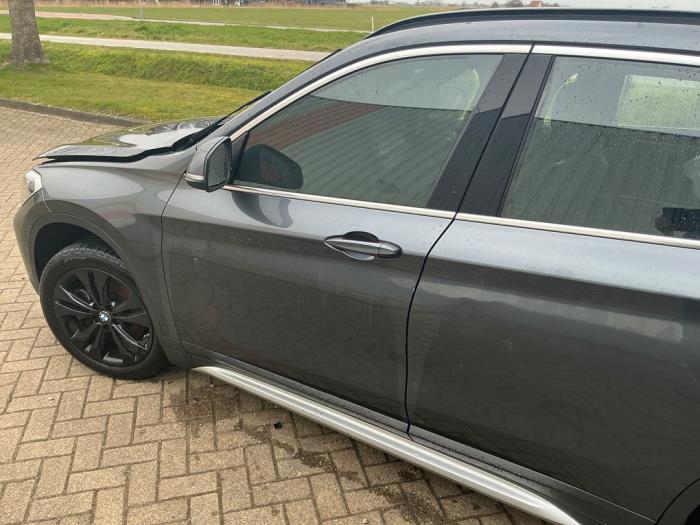 BMW X1 sDrive 20i 2.0 16V Twin Power Turbo Sloopvoertuig (2021, Grijs)