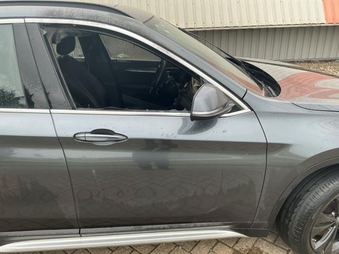 BMW X1 sDrive 20i 2.0 16V Twin Power Turbo Sloopvoertuig (2021, Grijs)