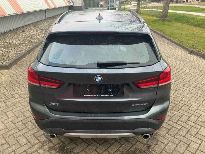 BMW X1 sDrive 20i 2.0 16V Twin Power Turbo Sloopvoertuig (2021, Grijs)