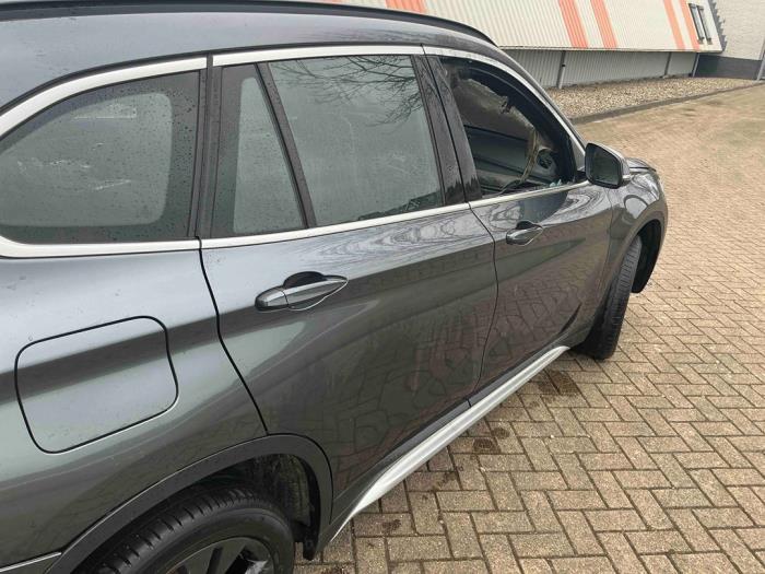 BMW X1 sDrive 20i 2.0 16V Twin Power Turbo Sloopvoertuig (2021, Grijs)