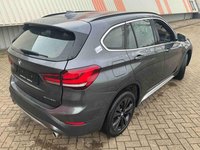 BMW X1 sDrive 20i 2.0 16V Twin Power Turbo Sloopvoertuig (2021, Grijs)