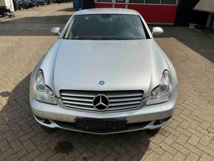 Mercedes CLS 500 5.0 V8 24V Sloopvoertuig (2005, Grijs)