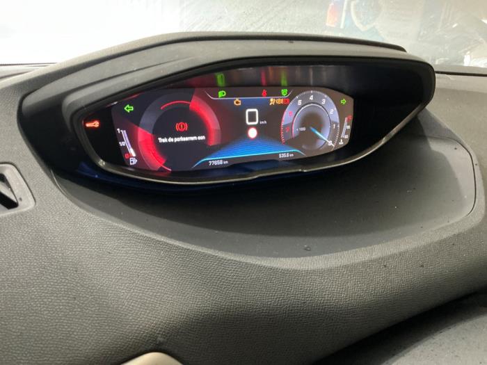 Peugeot 3008 II 1.2 12V e-THP PureTech 130 Sloopvoertuig (2018, Metallic, Zilvergrijs)