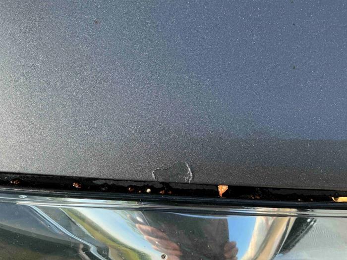 Volkswagen Touareg 3.0 V6 24V TSI Hybrid Sloopvoertuig (2010, Metallic, Zilvergrijs)