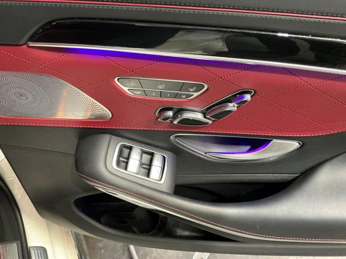 Mercedes S AMG 4.0 S-63 L AMG V8 Turbo 4-Matic+ Sloopvoertuig (2018, Wit)