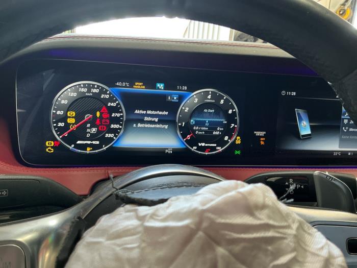 Mercedes S AMG 4.0 S-63 L AMG V8 Turbo 4-Matic+ Sloopvoertuig (2018, Wit)