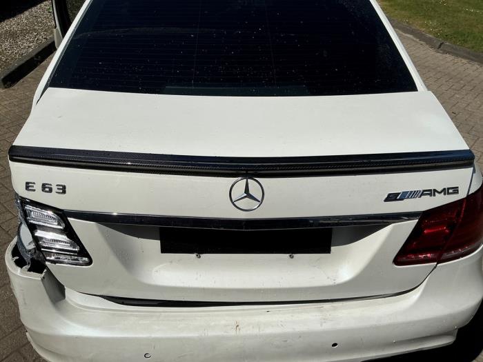 Mercedes E-Klasse AMG 5.5 E-63 S AMG V8 32V 4-Matic Sloopvoertuig (2013, Metallic, Wit)