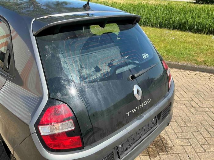 Renault Twingo III 1.0 SCe 70 12V Sloopvoertuig (2017, Metallic, Zilvergrijs)