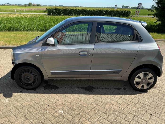 Renault Twingo III 1.0 SCe 70 12V Sloopvoertuig (2017, Metallic, Zilvergrijs)