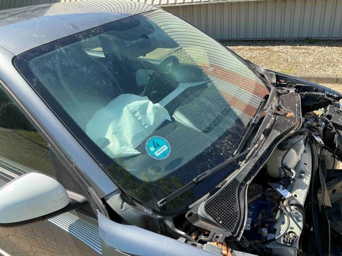 Renault Twingo III 1.0 SCe 70 12V Sloopvoertuig (2017, Metallic, Zilvergrijs)