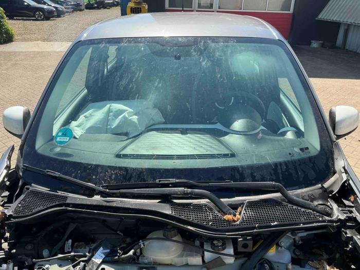 Renault Twingo III 1.0 SCe 70 12V Sloopvoertuig (2017, Metallic, Zilvergrijs)