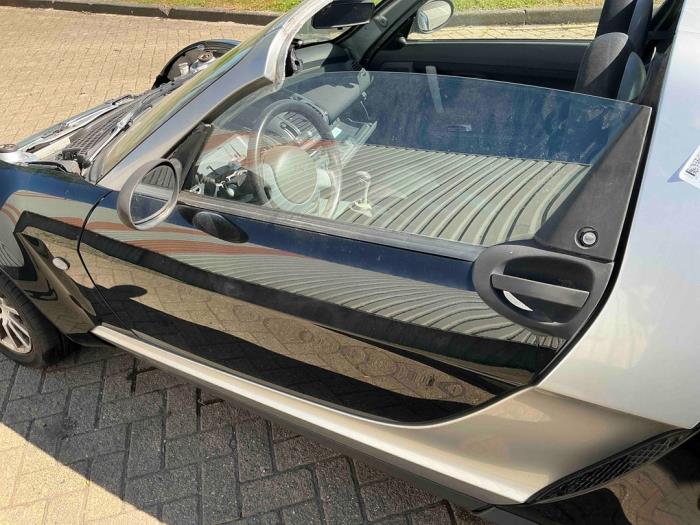 Smart Roadster Coupé 0.7 Turbo Sloopvoertuig (2003, Zilvergrijs, Zwart)