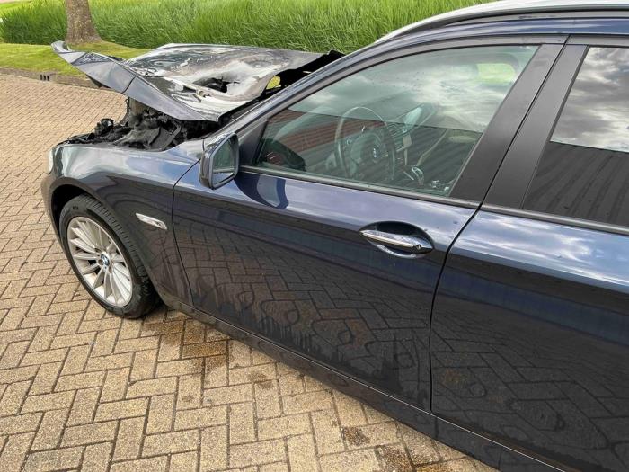 BMW 5 serie Touring 520d 16V Sloopvoertuig (2012, Metallic, Blauw)