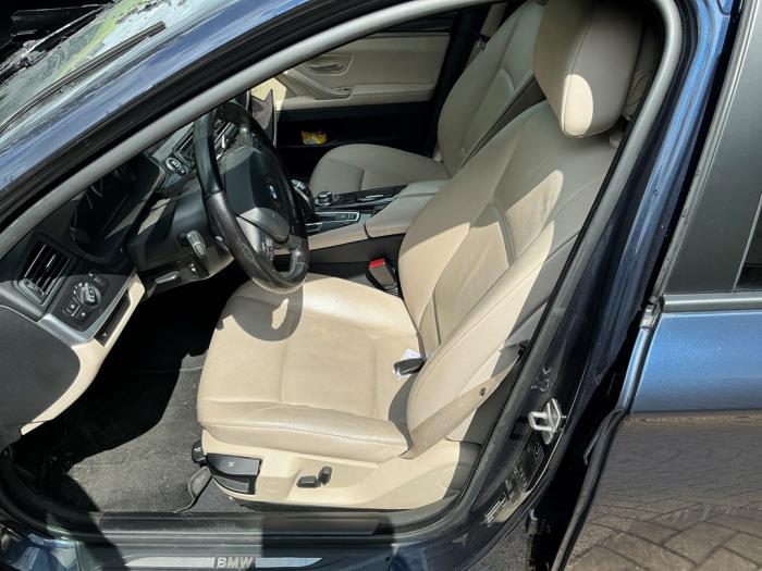 BMW 5 serie Touring 520d 16V Sloopvoertuig (2012, Metallic, Blauw)