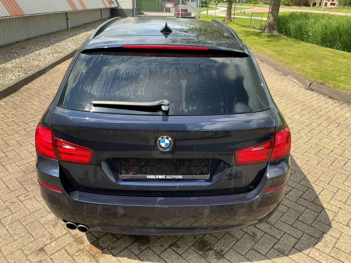 BMW 5 serie Touring 520d 16V Sloopvoertuig (2012, Metallic, Blauw)