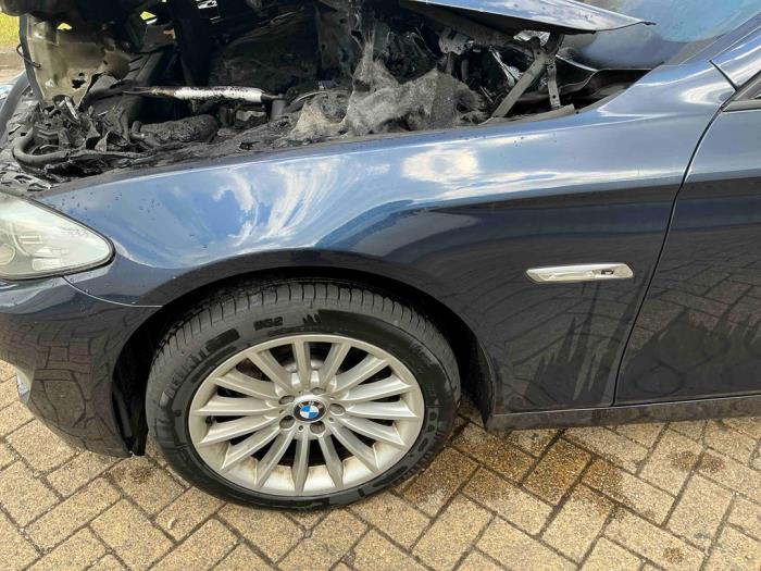 BMW 5 serie Touring 520d 16V Sloopvoertuig (2012, Metallic, Blauw)