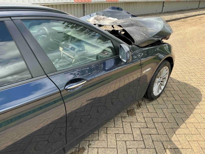 BMW 5 serie Touring 520d 16V Sloopvoertuig (2012, Metallic, Blauw)