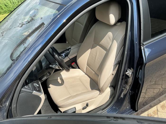 BMW 5 serie Touring 520d 16V Sloopvoertuig (2012, Metallic, Blauw)