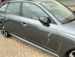 Audi RS 4 Avant 2.9 V6 TFSI 24V Sloopvoertuig (2018, Metallic, Zilvergrijs)