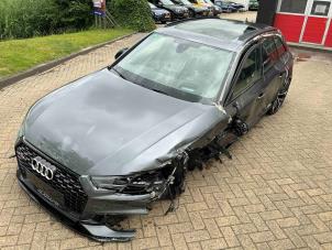 Audi RS 4 Avant 2.9 V6 TFSI 24V Sloopvoertuig (2018, Metallic, Zilvergrijs)
