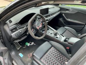 Audi RS 4 Avant 2.9 V6 TFSI 24V Sloopvoertuig (2018, Metallic, Zilvergrijs)