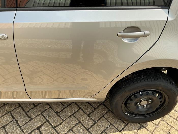 Volkswagen Up! 1.0 MPI 12V Sloopvoertuig (2023, Metallic, Zilvergrijs)