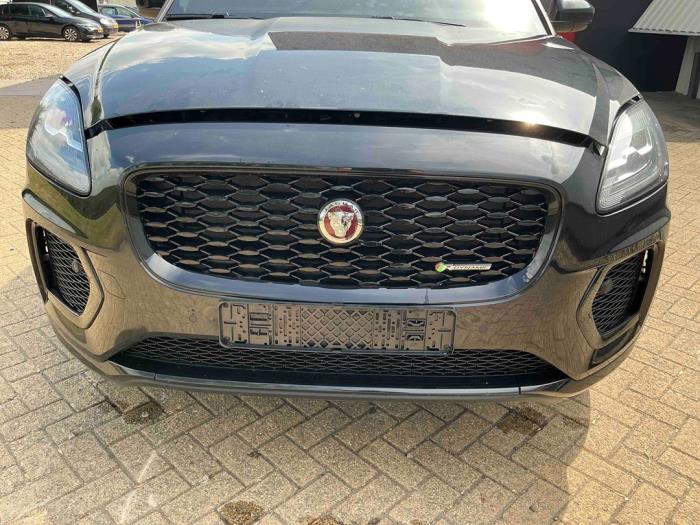 Jaguar E-Pace 2.0 D 165 MHEV 16V AWD Sloopvoertuig (2024, Metallic, Zwart)