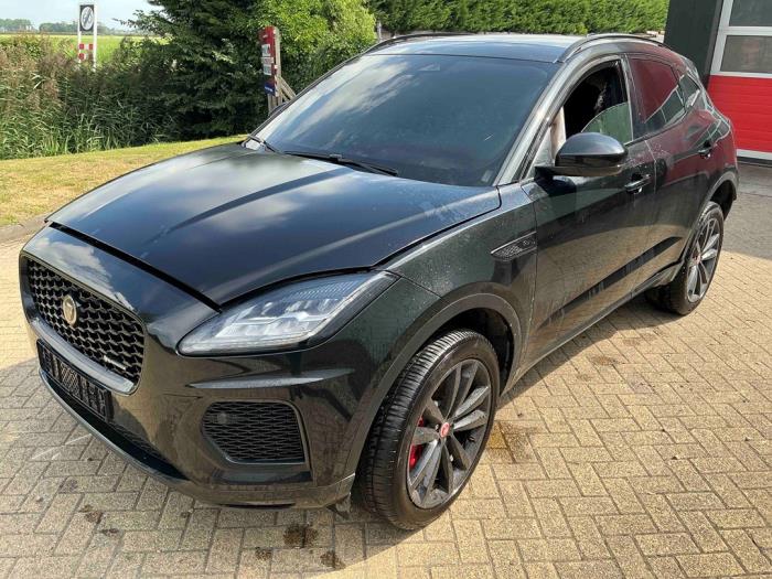 Jaguar E-Pace 2.0 D 165 MHEV 16V AWD Sloopvoertuig (2024, Metallic, Zwart)