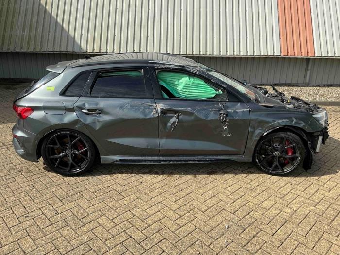 Audi RS 3 Sportback 2.5 TFSI 20V Quattro Sloopvoertuig (2022, Grijs)