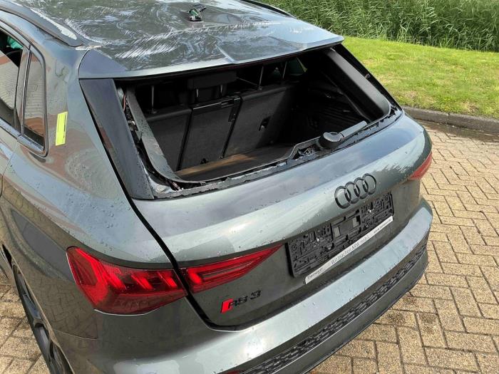 Audi RS 3 Sportback 2.5 TFSI 20V Quattro Sloopvoertuig (2022, Grijs)