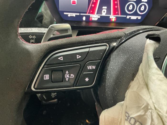 Audi RS 3 Sportback 2.5 TFSI 20V Quattro Sloopvoertuig (2022, Grijs)