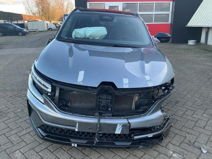Renault Austral 1.2 Mild Hybrid Advanced 130 Sloopvoertuig (2023, Metallic, Zilvergrijs, Grijs)