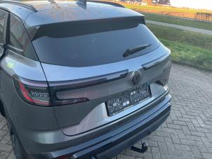 Renault Austral 1.2 Mild Hybrid Advanced 130 Sloopvoertuig (2023, Metallic, Zilvergrijs, Grijs)