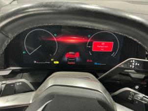 Renault Austral 1.2 Mild Hybrid Advanced 130 Sloopvoertuig (2023, Metallic, Zilvergrijs, Grijs)